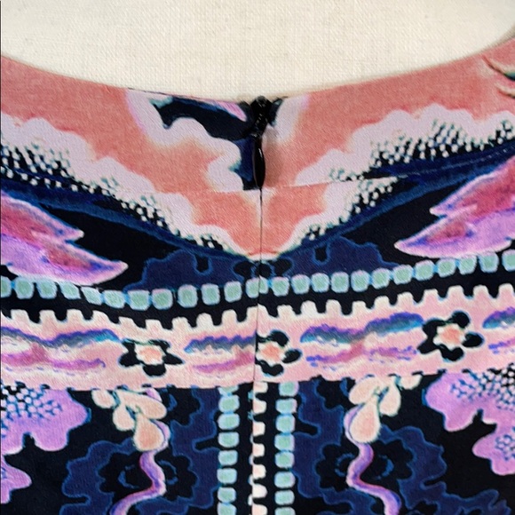 Nanette Lepore Silk Blouse (size 8) - Picture 6 of 10